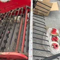 農業用 掘取機／収穫機 本体＋付属部品セット｜函館 引き取り可の画像