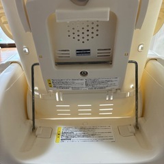 ハイローチェア　手動　コンビの画像