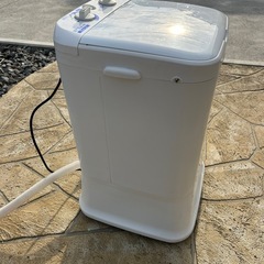 ハンディ洗濯機 2.5kg 2024年製の画像