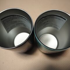 ディズニーのコップ ふたつ 未使用 閲覧可の画像