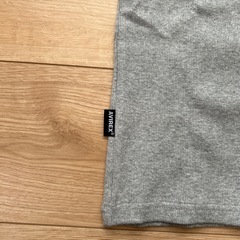 新品未使用タグ付き AVIREX Tシャツ　100の画像