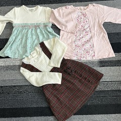 女の子秋冬服100〜110の画像