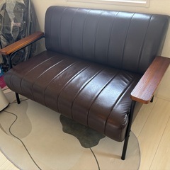 ソファの画像
