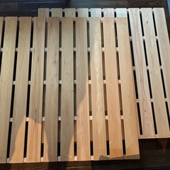 ニトリのマットレス(下にひくスノコ付き)の画像