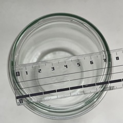 ふたがないビンの画像