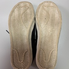 adidasの画像