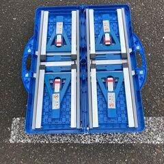 ピクニックテーブル　折り畳み式　青の画像