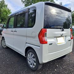 タント　4WD　ボディ錆び無し　電動スライドドア　スマートキー　バックカメラ　ナビ　テレビ　　車検あり12月まで　の画像