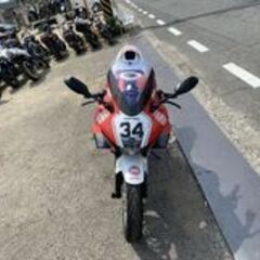 福山市　瀬戸町　ショップデモ車 スズキ GSX-R125 ABS DL33B ケビン・シュワンツ仕様 実動 書類付き カスタム多数 OVERレーシング 乗って帰れます。の画像