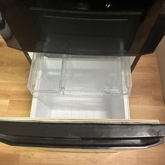 三菱ノンフロン冷凍冷蔵庫MR-P15S-B 形　2011年製の画像