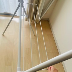 室内洗濯物干し竿の画像