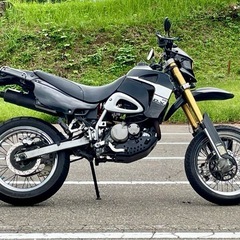 ヒョースンRX125SM実動モタードの画像