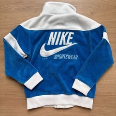 NIKE 110サイズの画像