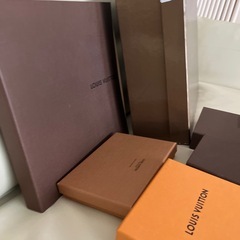 取り引き中　GUCCI & LOUIS VUITTON ボックスセットての画像