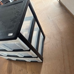 収納ケース３段の画像