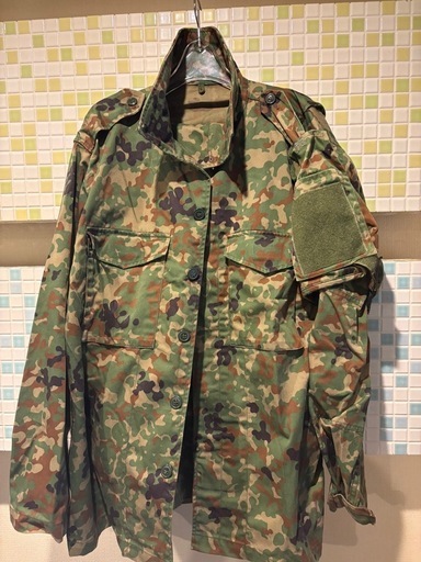 サバゲ　自衛隊　迷彩服　上下

