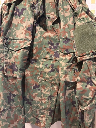 サバゲ　自衛隊　迷彩服　上下

