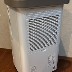 アイリスオーヤマ　コンパクトクーラーの画像