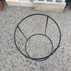 JM20320Y ★大特価★ プランタースタンド ・外寸 　幅：約24cm 高さ：約61cm 奥行：約24cm中古品【取りに来られる方限定】の画像