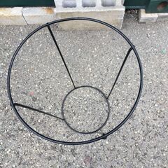 JM20320Y ★大特価★ プランタースタンド ・外寸 　幅：約24cm 高さ：約61cm 奥行：約24cm中古品【取りに来られる方限定】の画像