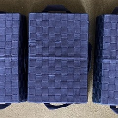 約38×26×12cm 青いカゴの画像