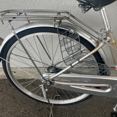 １０J3　アルミフレームのホームサイクル２６サイズ　オートライト付　★自転車専門店の中古車です★　【消費税込み・防犯登録６００円込みの画像