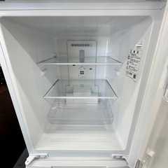 USED 冷蔵庫 SHARP 2021年製 152L
の画像