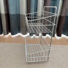 ワイヤー製の収納用品の画像