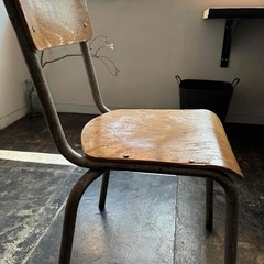 アンティーク　スクールチェアの画像