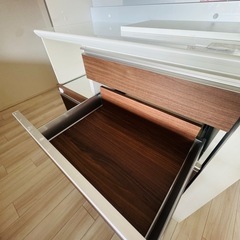 キッチンボード パモウナの画像