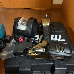 高圧釘打ち機
の画像