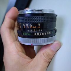 優良品　初期銀枠　canon FD 50mm F1.8　分解清掃済みの画像