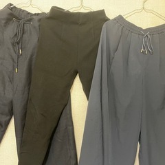 【ズボン、スカート】どれでも1着200円の画像