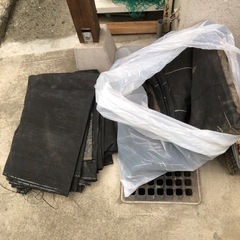 園芸用　土、防草シート　お話し中の画像