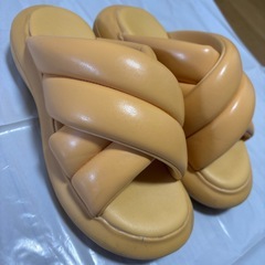 GU ボリュームサンダル　イエロー　M
サイズの画像