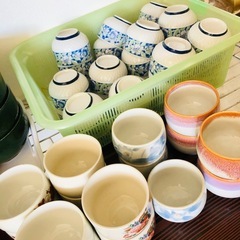 飲食店の湯呑みに　湯呑み茶碗44個おまとめセット　柄混同の画像