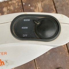 【中古品】　ハロゲンヒーター　通電確認済　8-679の画像