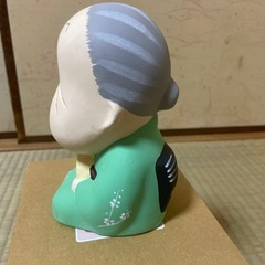 ハタダ御栗タルトの置物の画像