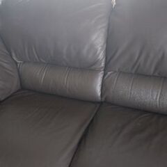 本革ソファー3人掛けの画像