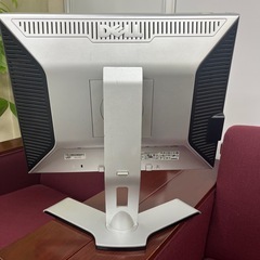 DELL モニター　パソコンモニター　電源確認済みの画像