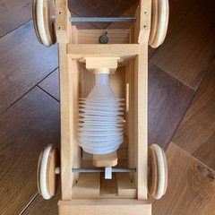 木製手押し車の画像