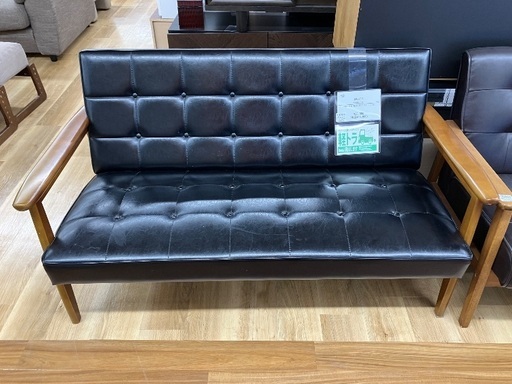 【軽トラ90分貸し出しサービス】2人掛けソファー　カリモク60