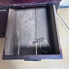 値段交渉あり！江戸時代の箪笥　素敵な箪笥です。の画像