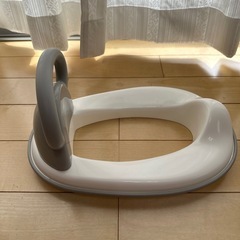 永和 ミッフィー補助便座 グレー の画像