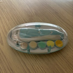 赤ちゃん　電動爪やすり　爪切りの画像
