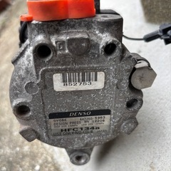 エアコンコンプレッサー　mh23s mj23s ワゴンR AZワゴンの画像