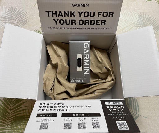 新品未開封　ガーミン GARMIN vivosmart 5 ホワイト 元箱付