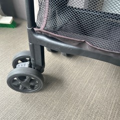 B型ベビーカーの画像
