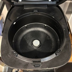 Panasonic SR-FE101 IH炊飯器　2021年製の画像