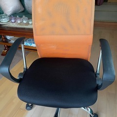 OAラックと椅子のセットの画像